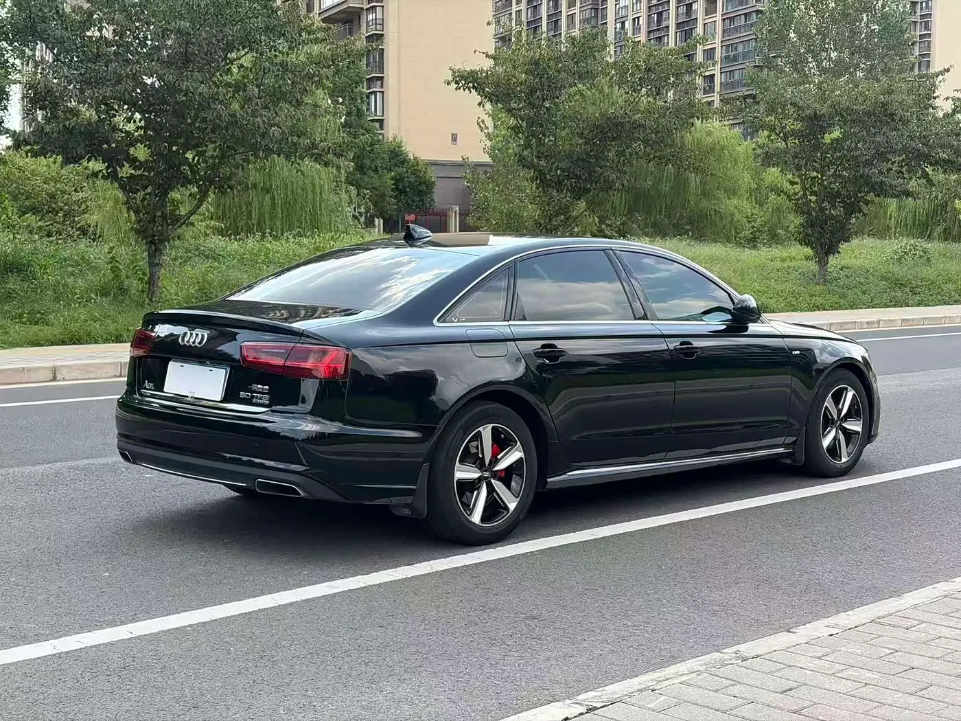 Audi A6L 2017 — Фото 5/17