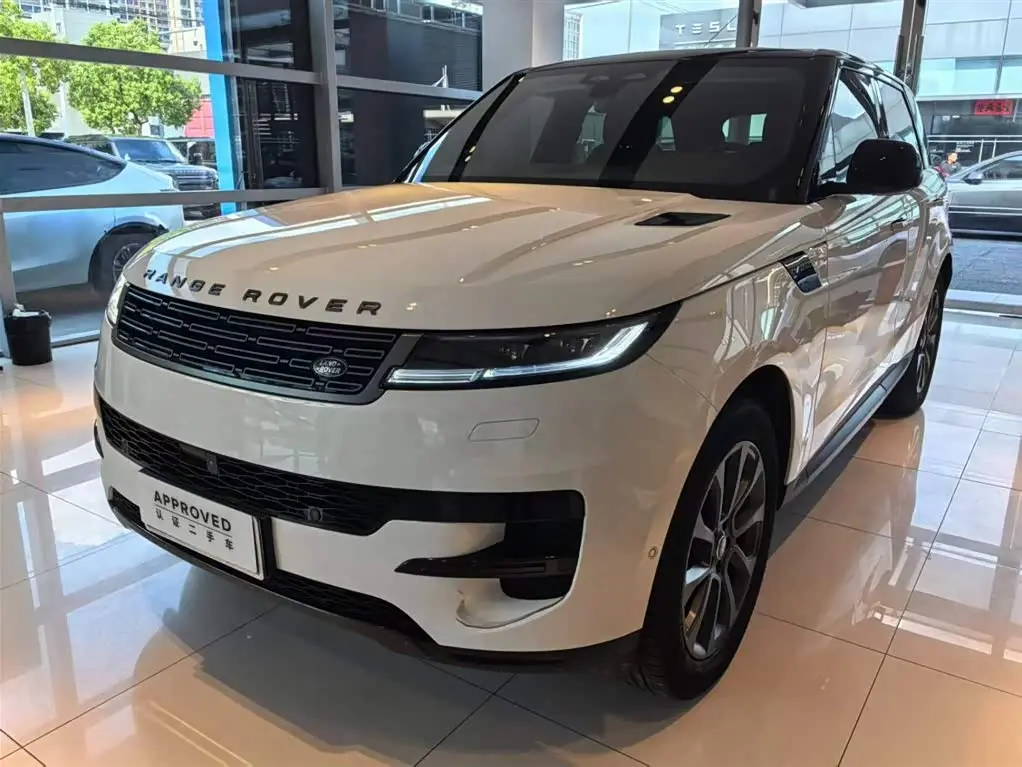 Land Rover Range Rover Sport 2024 — Фото 1/15