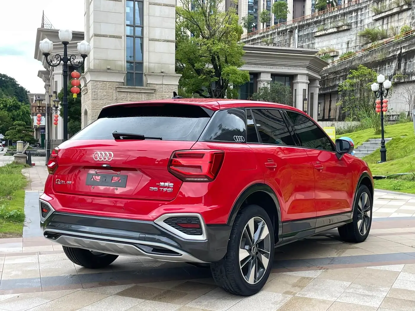 Audi Q2L 2022 — Photo 9/15