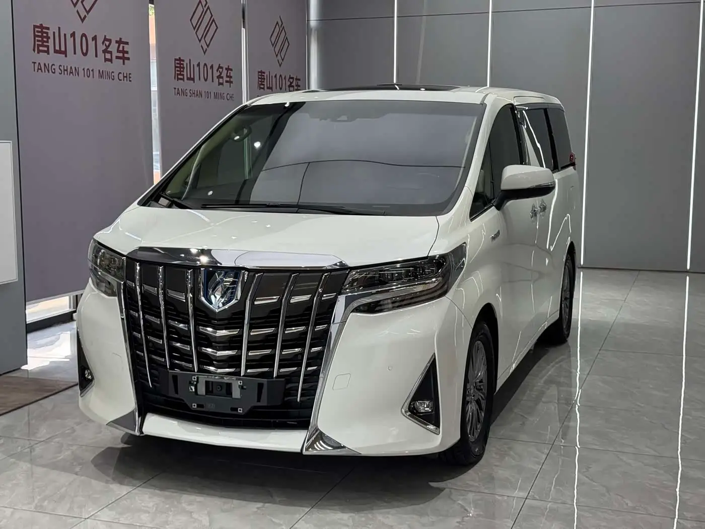 Toyota Alphard, 2020