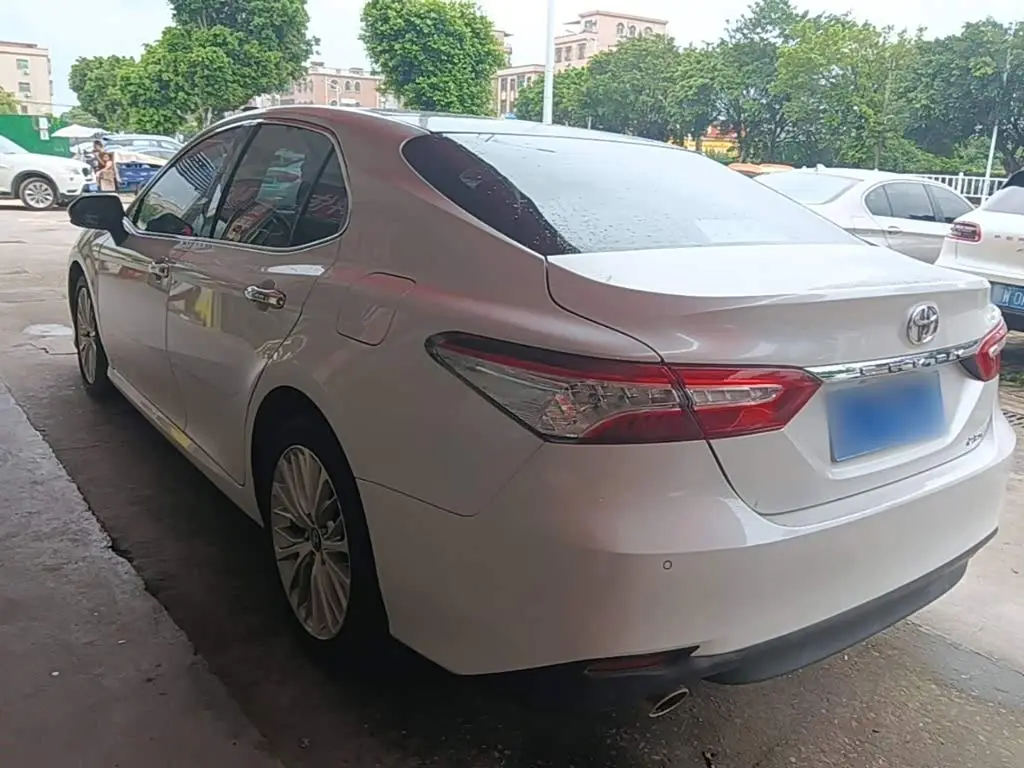 Toyota Camry 2020 — Şəkil 5/20