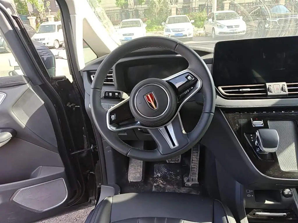 Hongqi HQ9 PHEV 2024 — Photo 11/20
