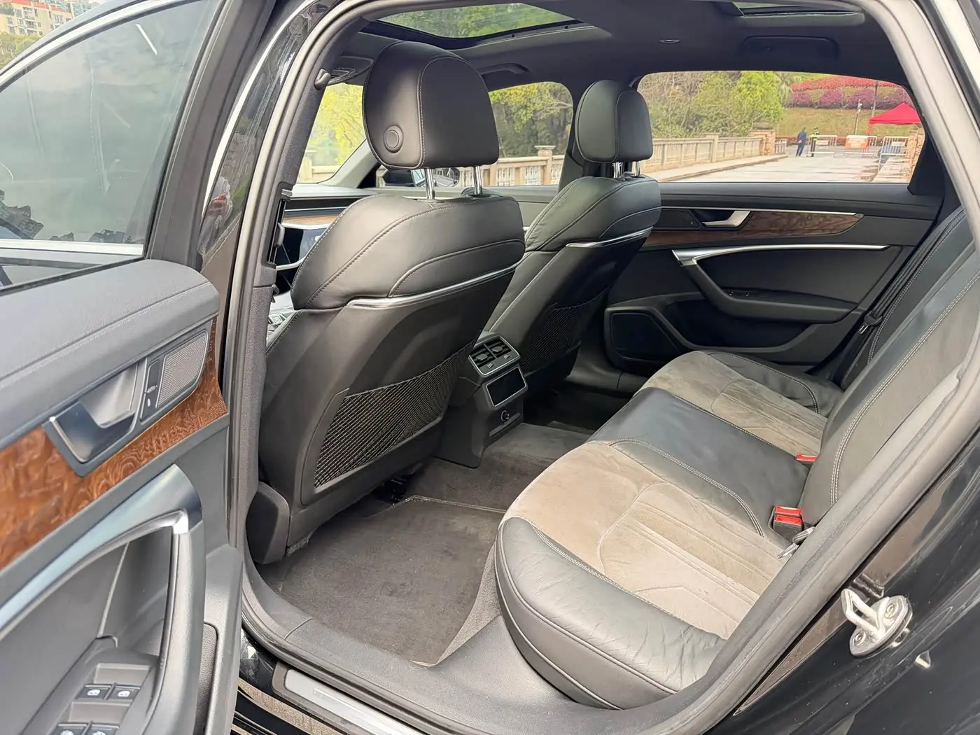 Audi A6L 2021 — Photo 5/10