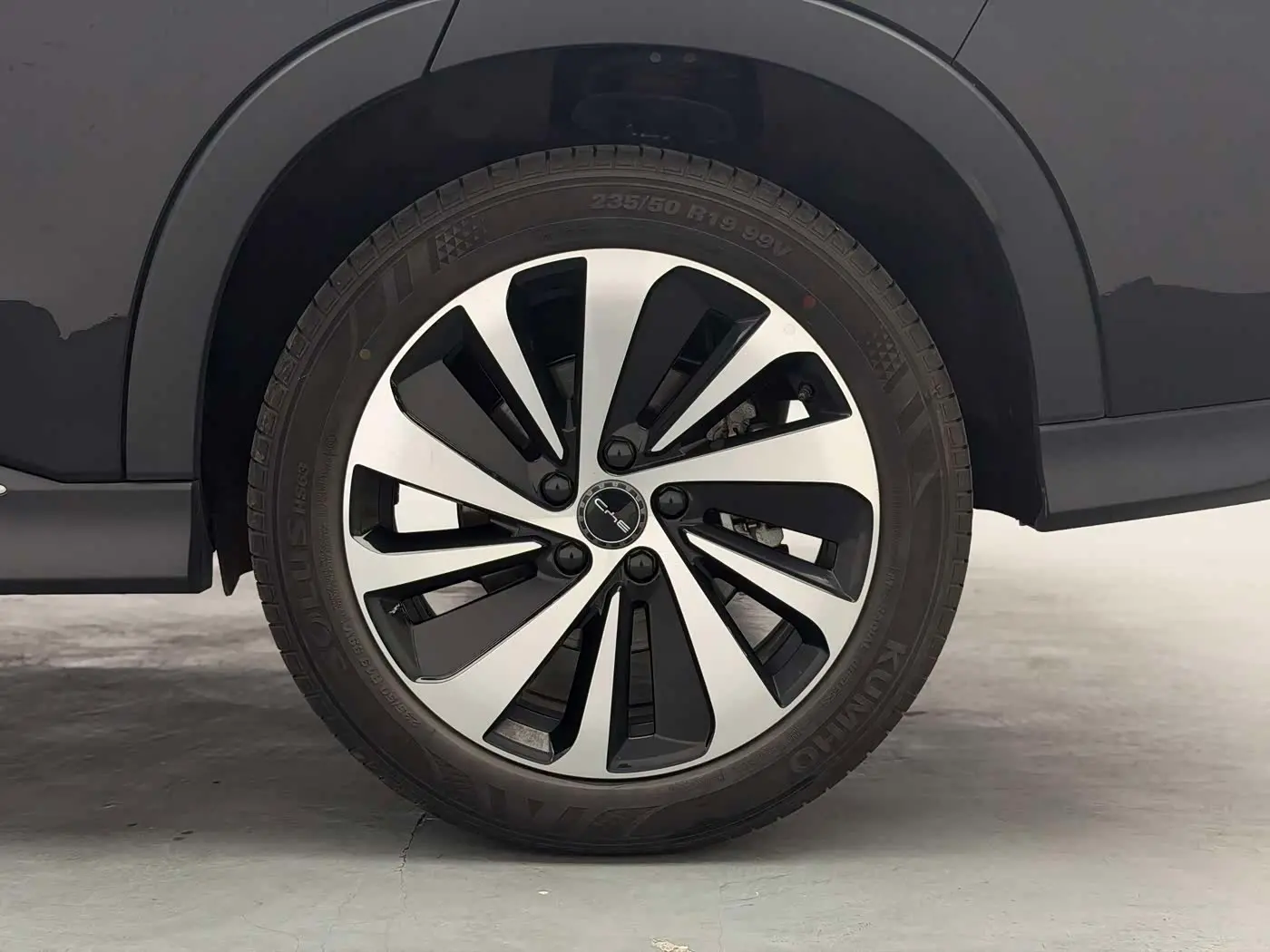 BYD Song PLUS PHEV 2024 — Photo 19/20