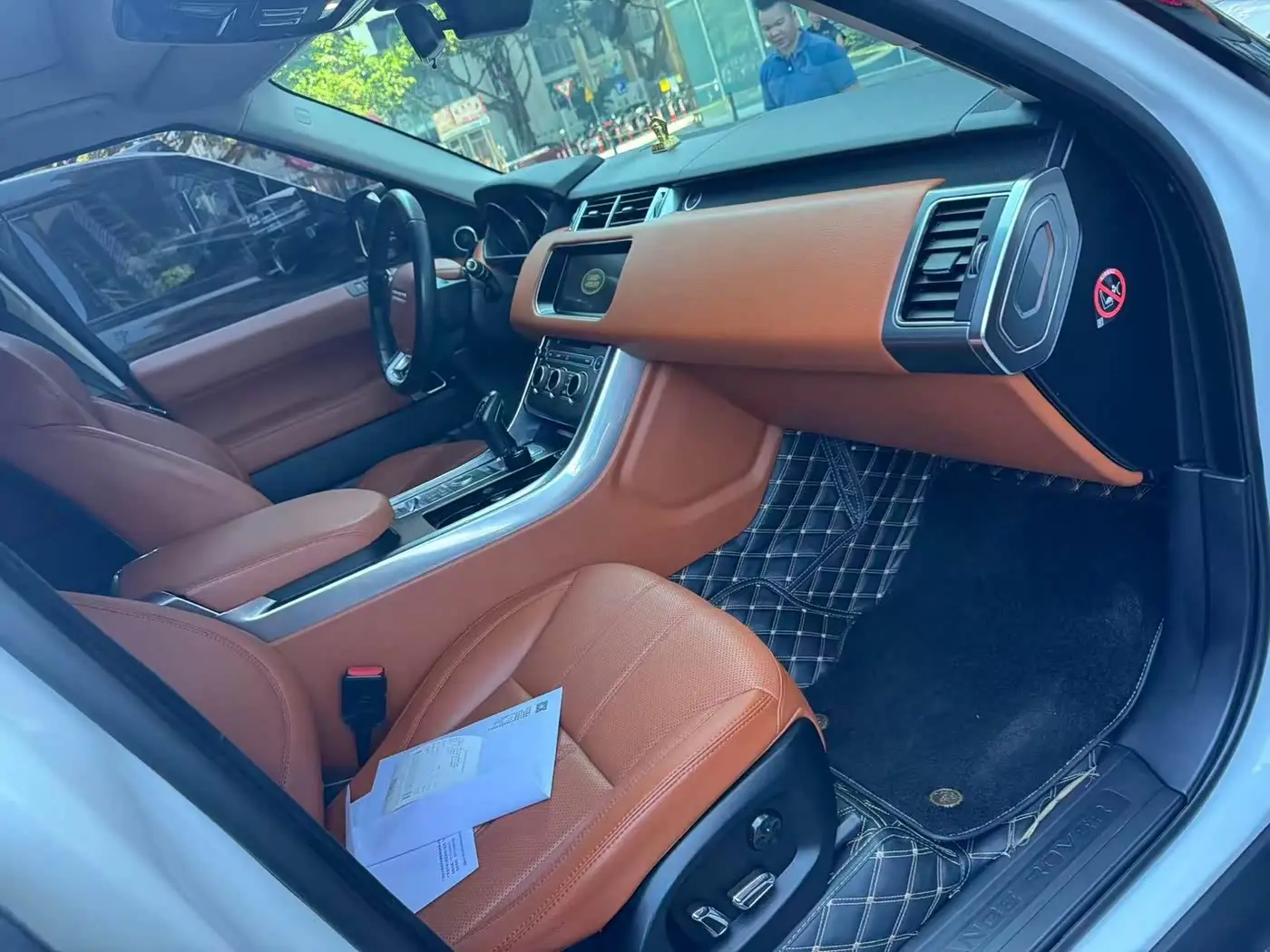 Land Rover Range Rover Sport 2018 — Photo 6/6