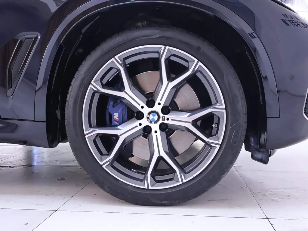 BMW X5 2020 — Фото 6/20