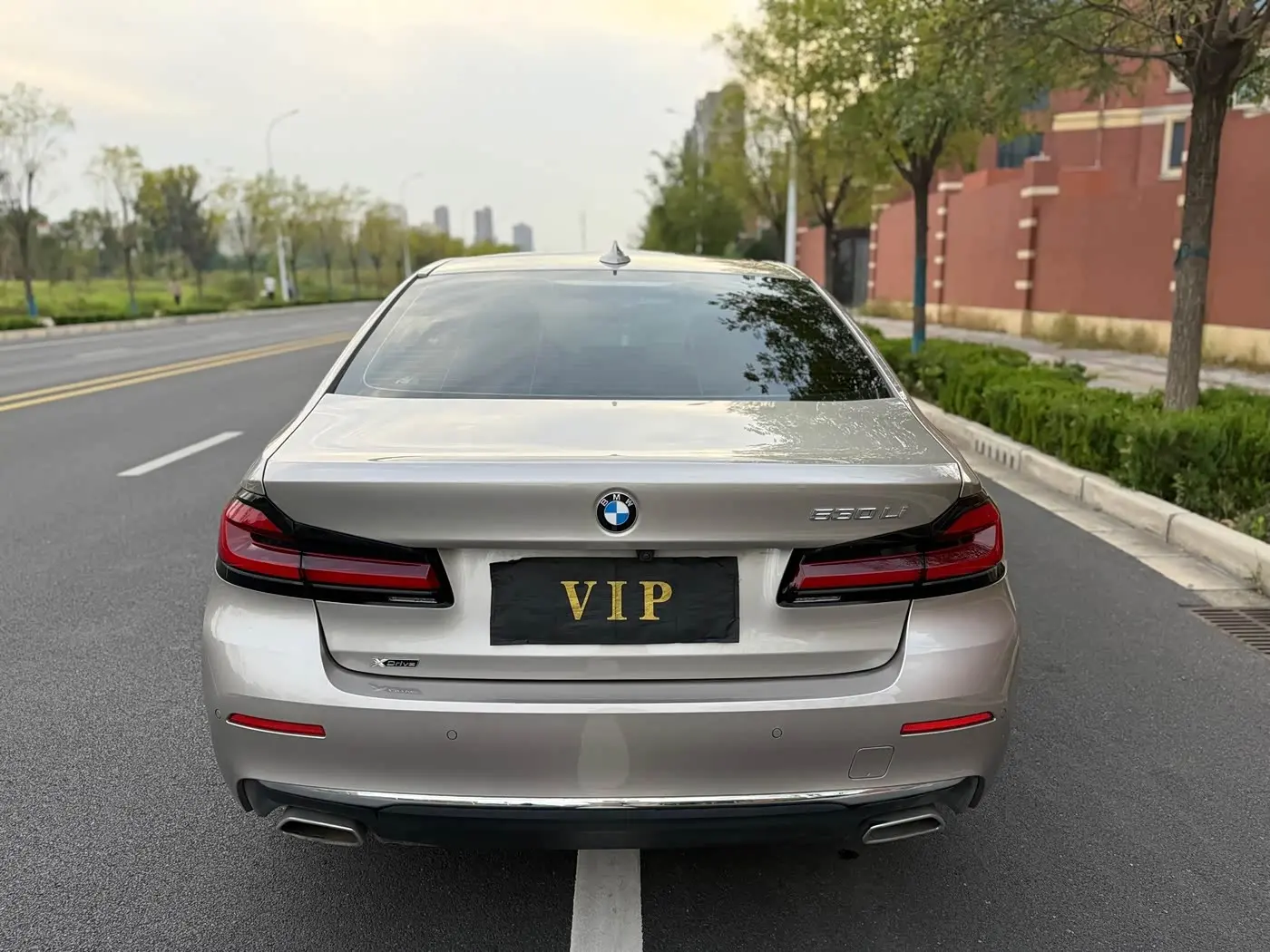 BMW 5 Series 2021 — Photo 14/15