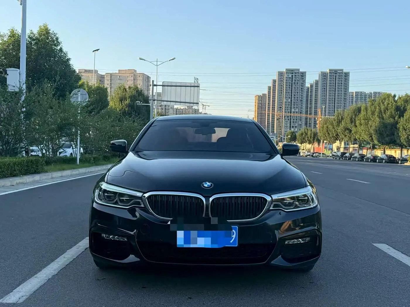 BMW 5 Series 2018 — Фото 2/9