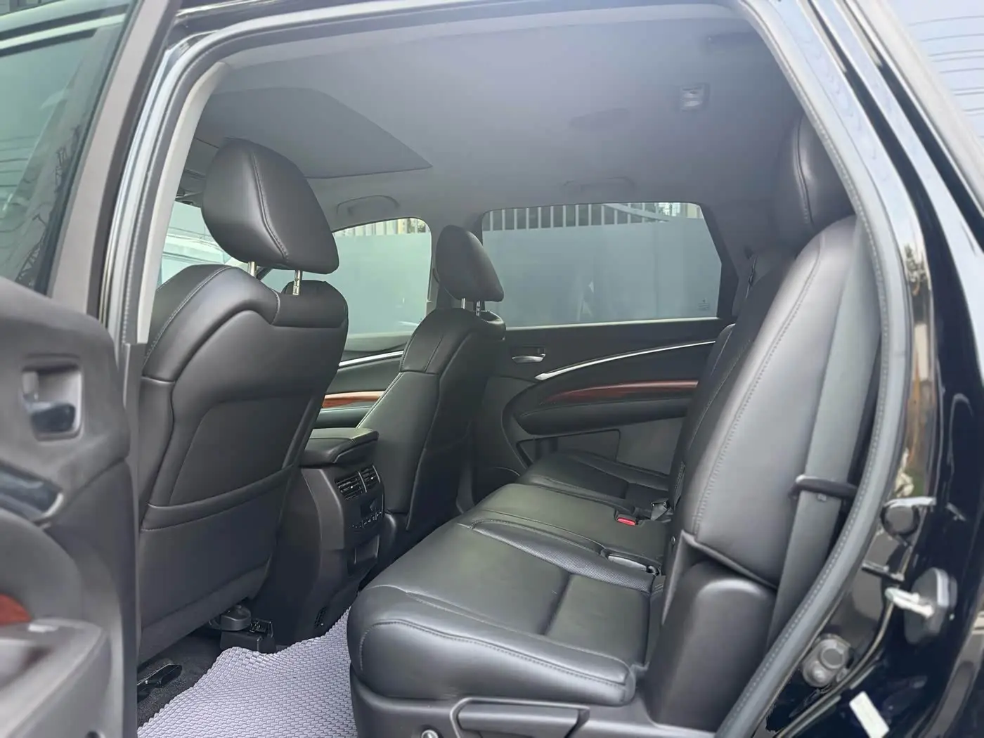Acura MDX 2016 — Photo 7/10