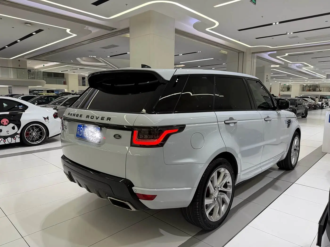 Land Rover Range Rover Sport 2018 — Photo 5/15