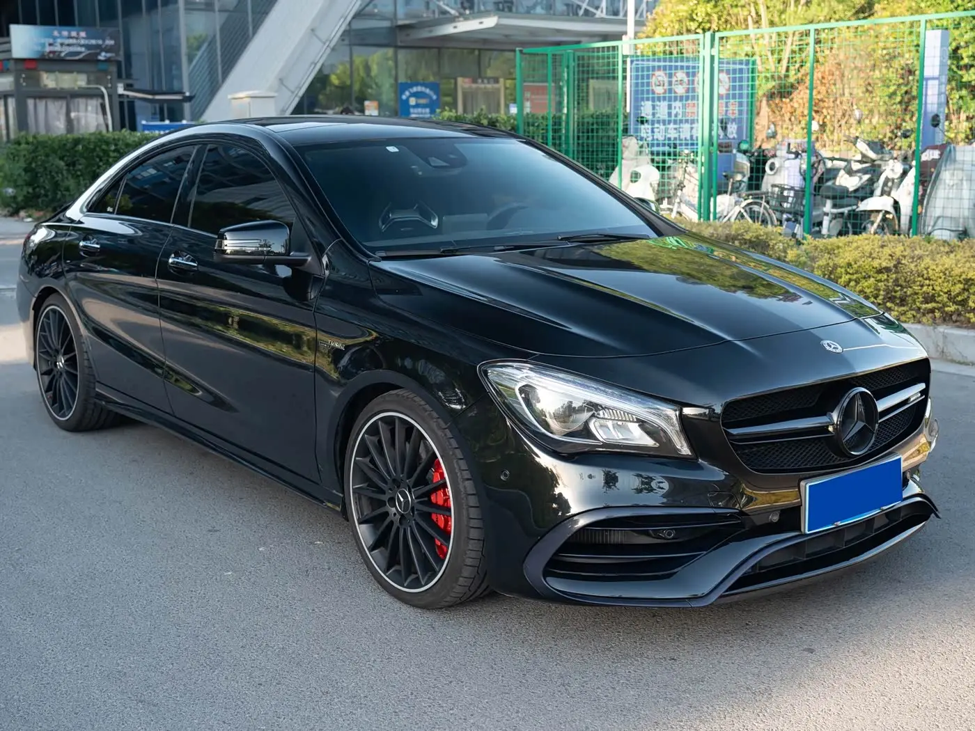 Mercedes-Benz CLA AMG 2019 — Фото 3/16