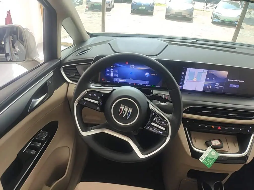 Buick GL8 New Energy 2025 — Şəkil 11/20