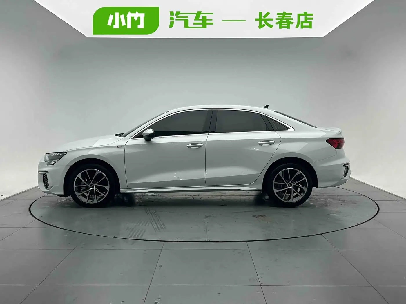 Audi A3 2023 — Photo 3/18