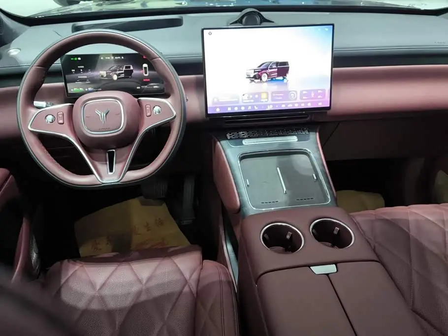 Voyah Auto VOYAH Taisan 2025 — Photo 12/16