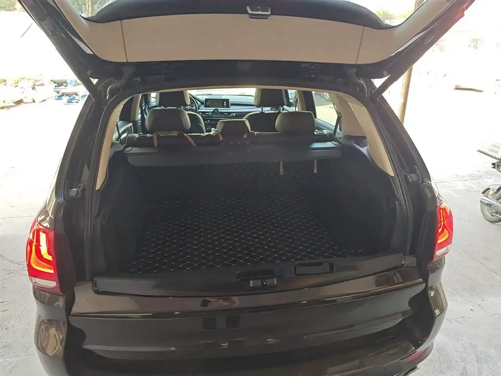 BMW X5 2014 — Фото 18/20