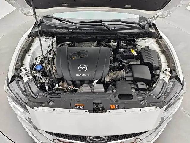 Mazda Atenza 2021 — Photo 7/15