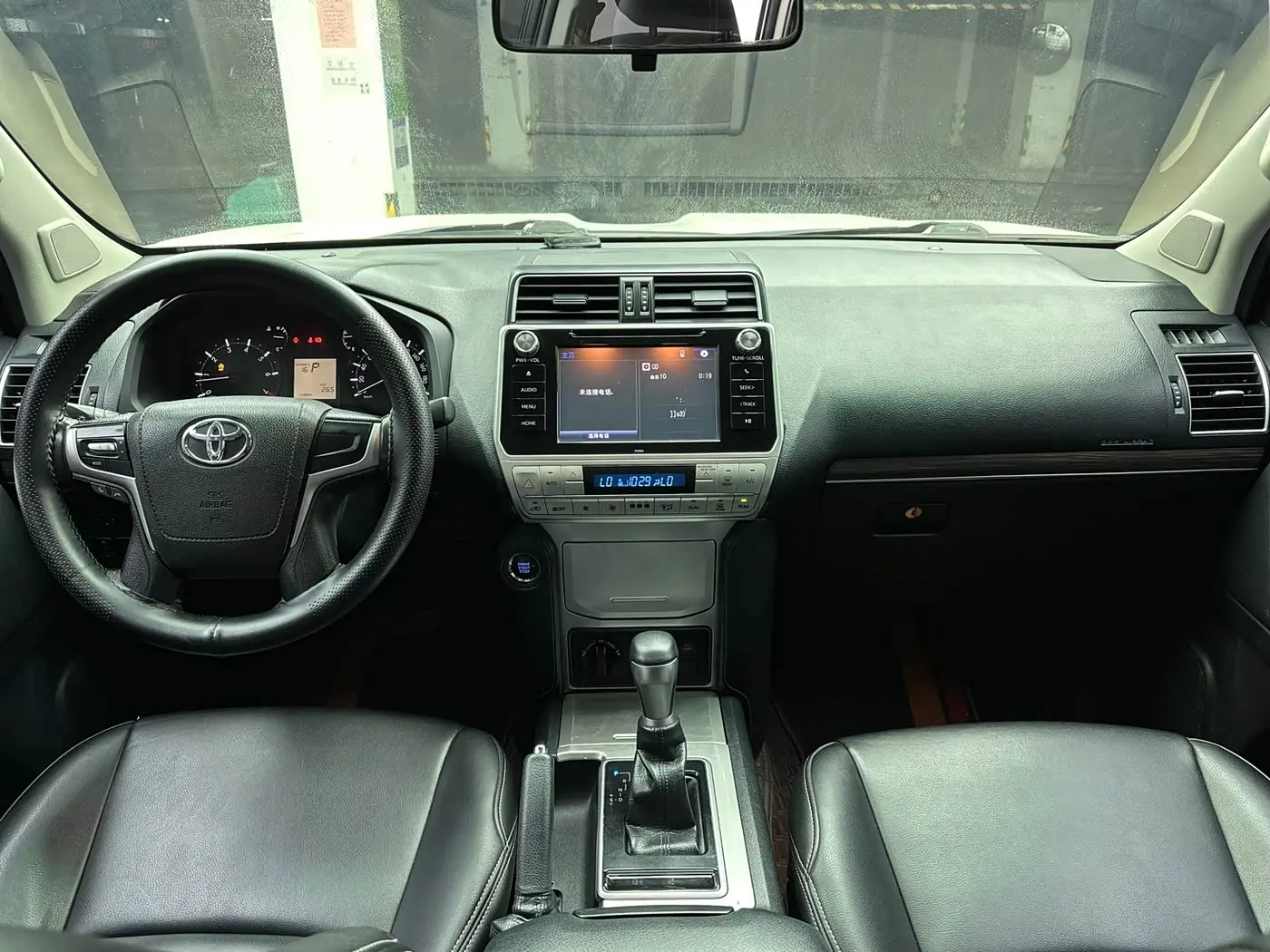 Toyota Prado 2020 — Photo 9/14