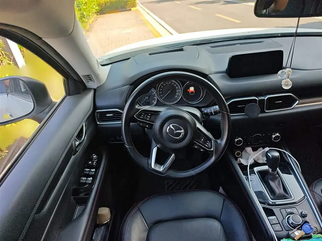 Mazda CX-5 2021 — Photo 3/20