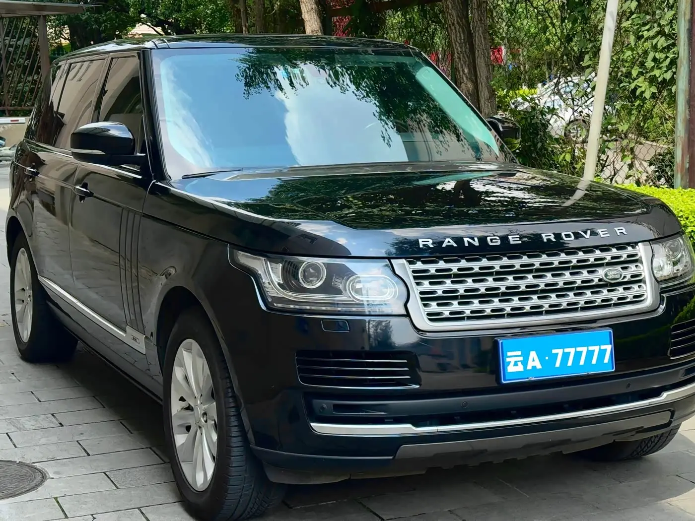 Land Rover Range Rover 2017 — Photo 3/20