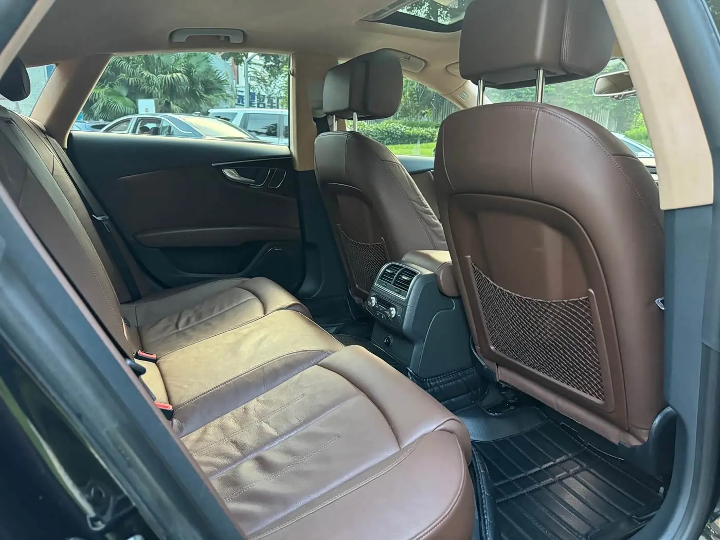 Audi A7 2014 — Photo 5/18