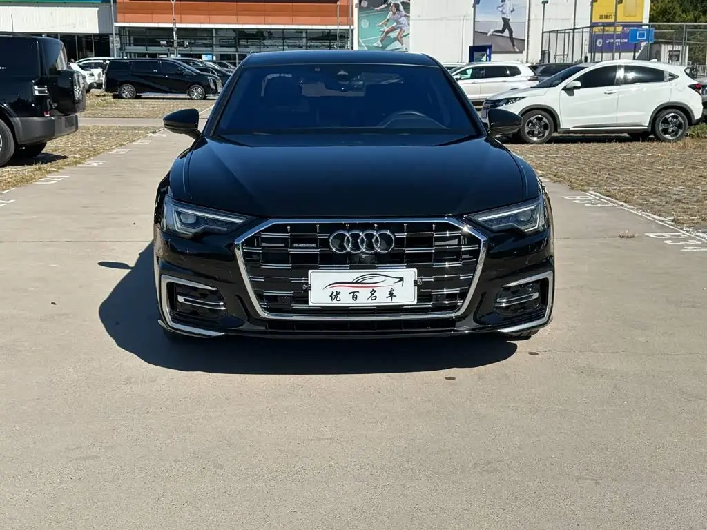 Audi A6L 2023 — Фото 12/20