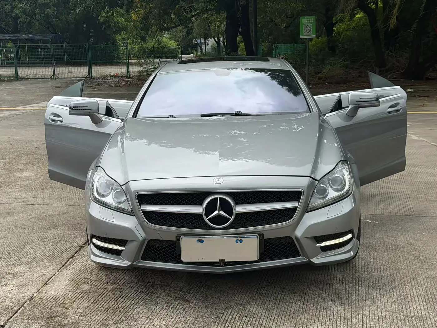 Mercedes-Benz CLS 2014 — Şəkil 2/9