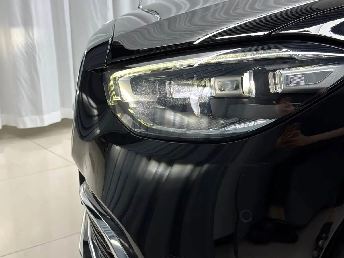 Mercedes-Benz S-Class 2022 — Фото 18/19