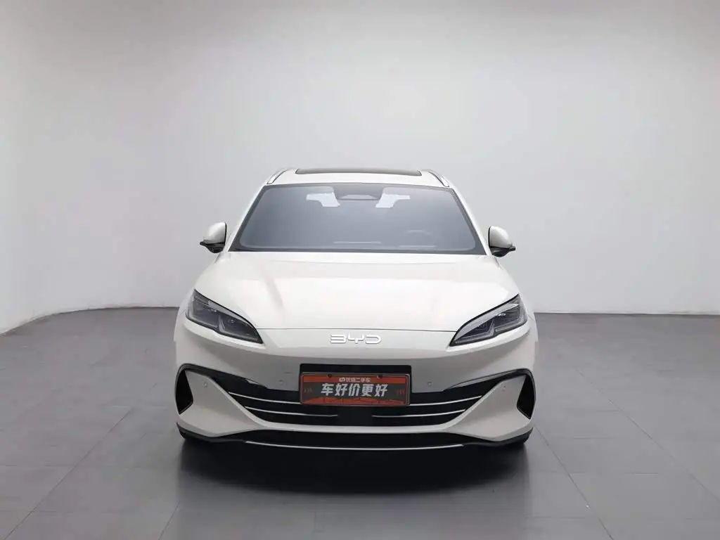 BYD Seal 06 DM-i Touring 2025 — Photo 3/20