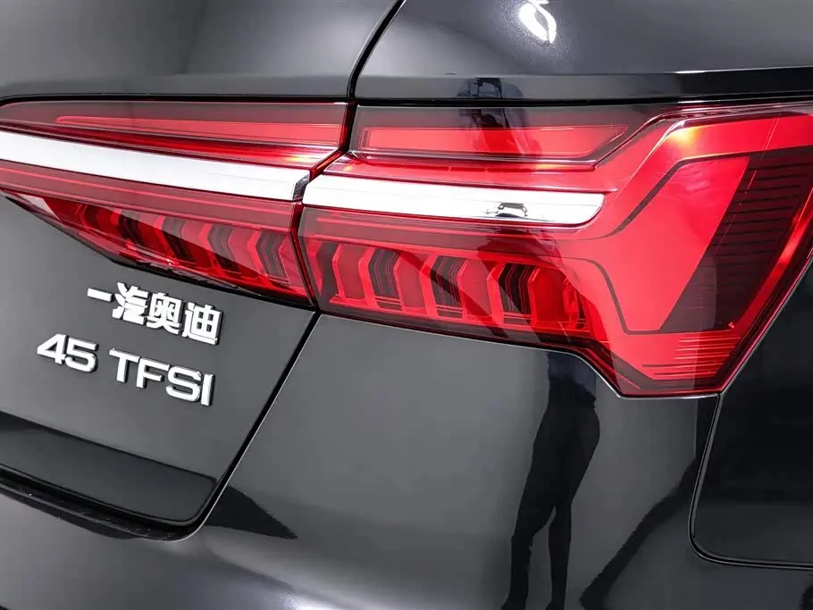 Audi A6L 2025 — Photo 20/20