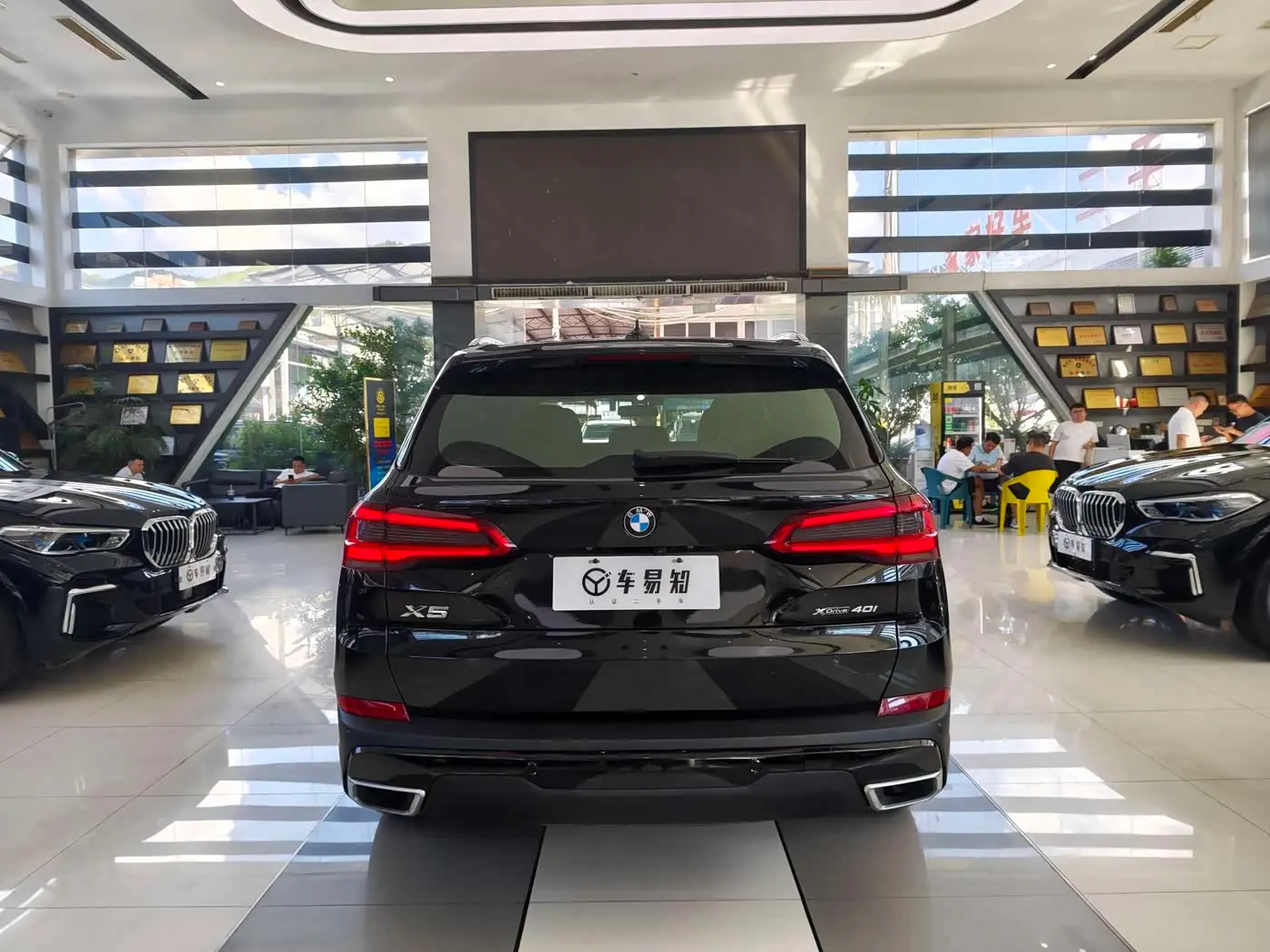 BMW X5 2019 — Фото 13/15