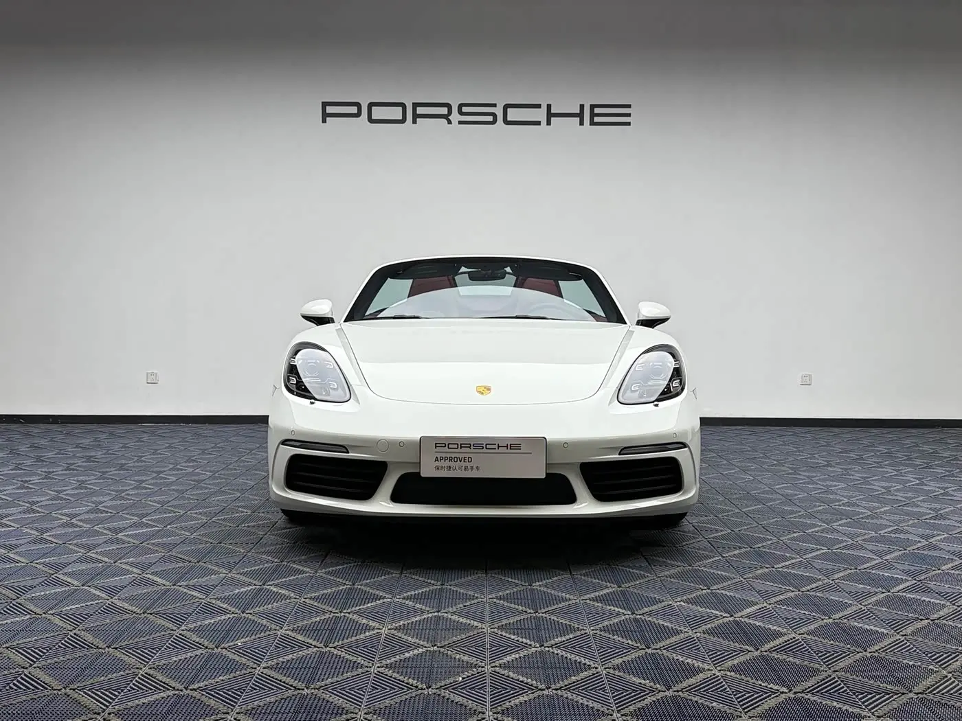 Porsche 718 2024 — Фото 7/16