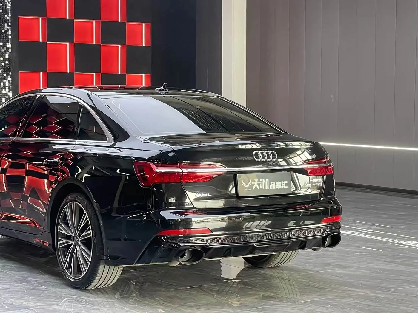 Audi A6L 2024 — Фото 6/15