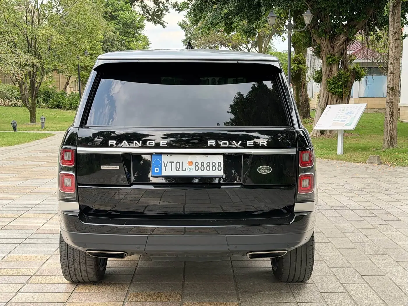 Land Rover Range Rover 2018 — Фото 6/20