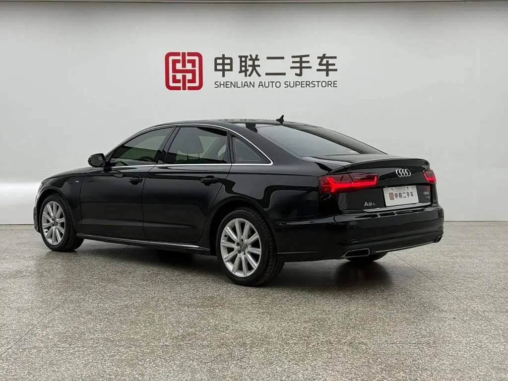 Audi A6L 2018 — Фото 2/17