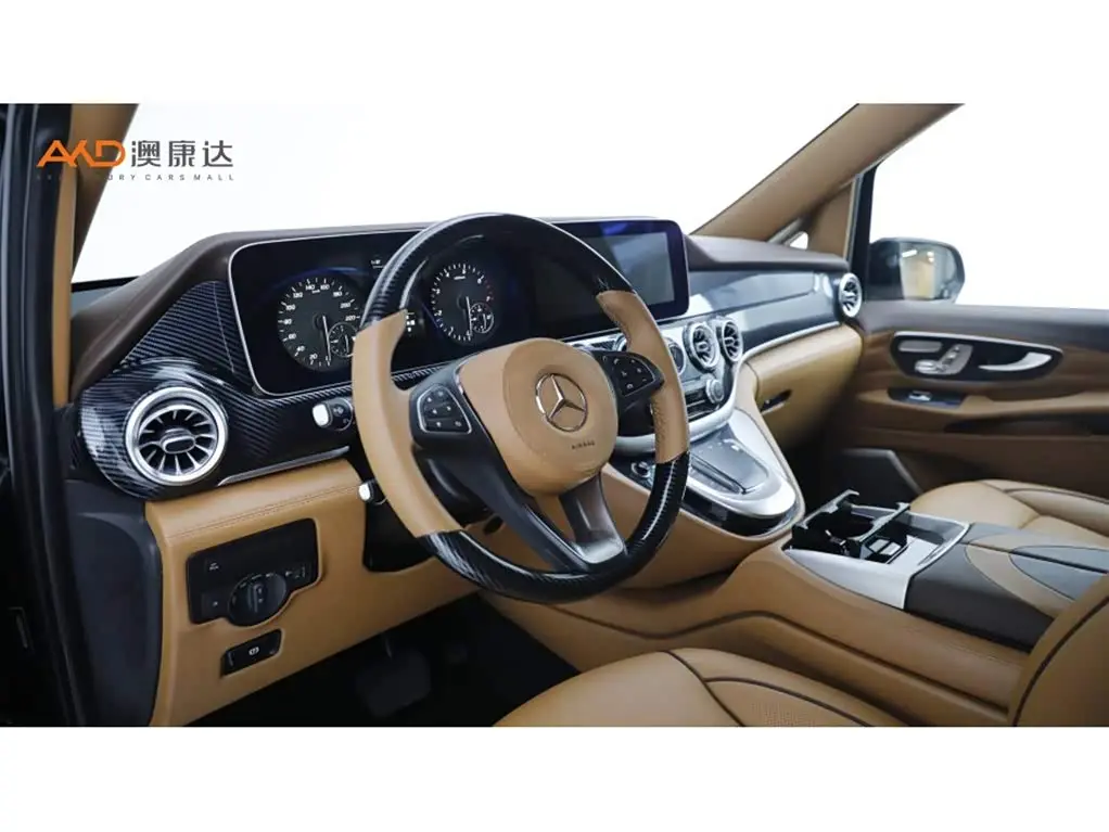 Mercedes-Benz Vito 2022 — Photo 6/11