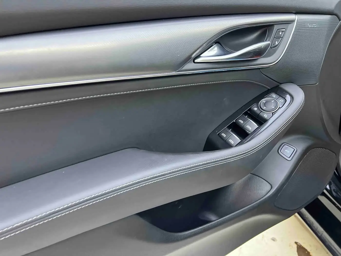 Cadillac CT5 2025 — Photo 9/20