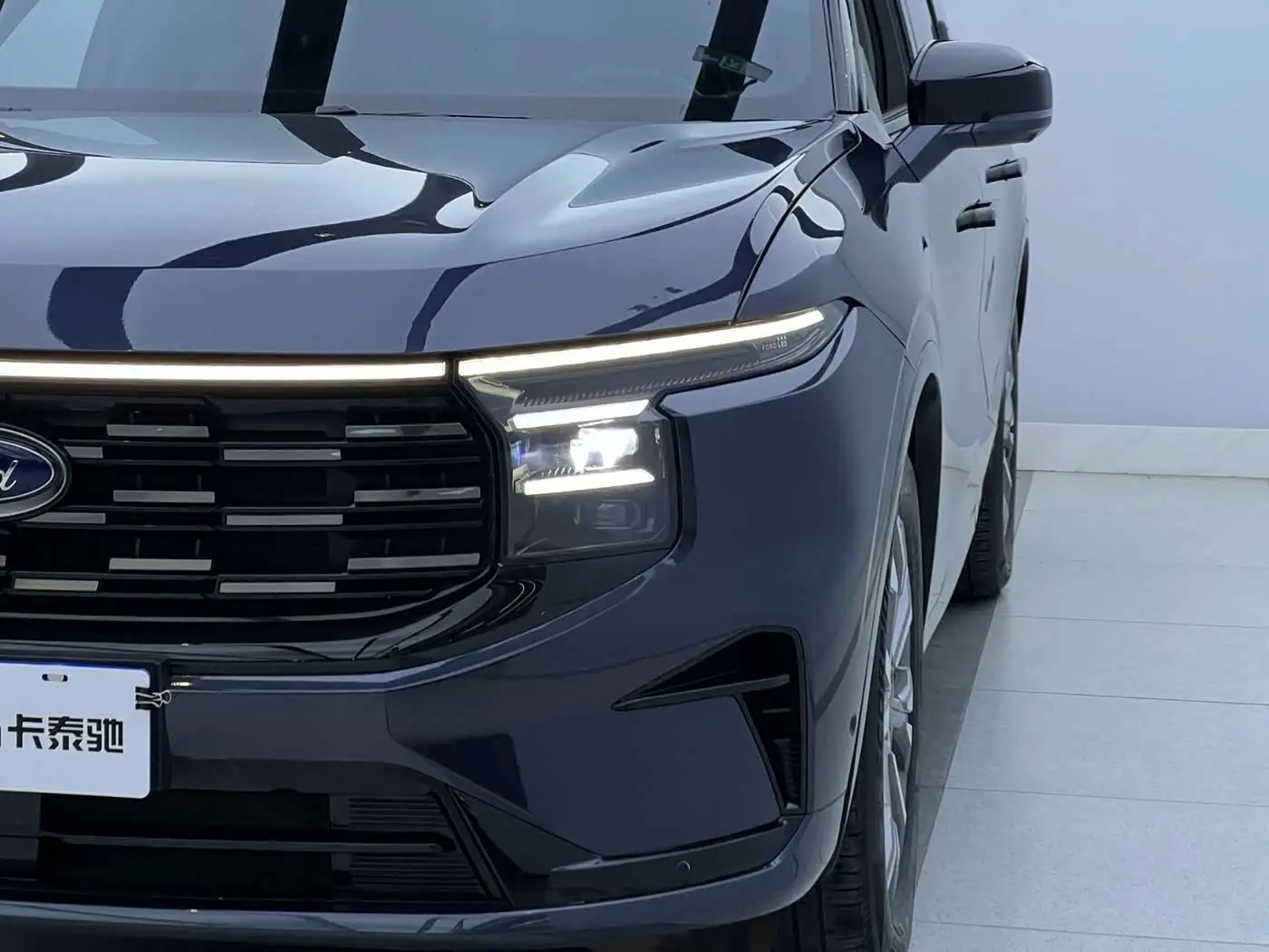 Ford Edge 2023 — Şəkil 3/7