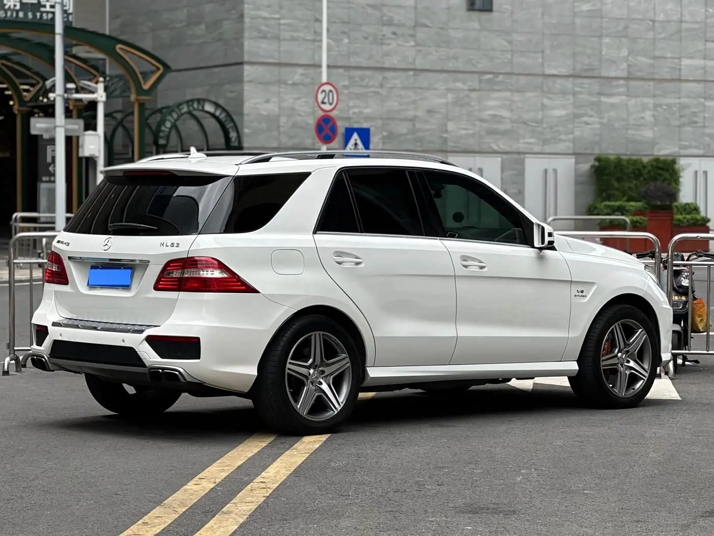 Mercedes-Benz M-Class AMG 2016 — Фото 20/20