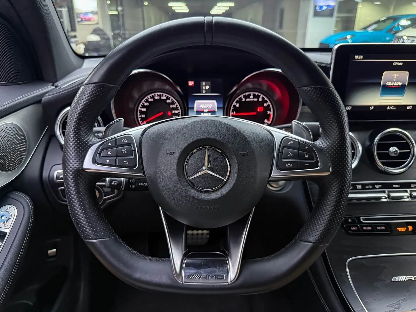 Mercedes-Benz GLC AMG 2020 — Фото 9/20