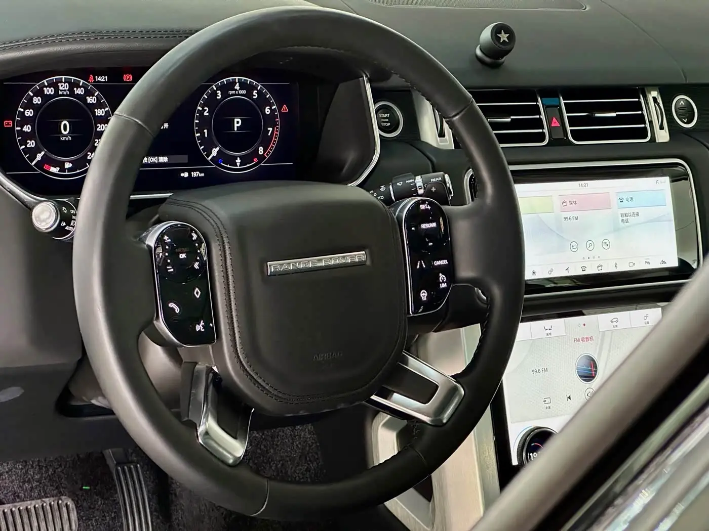 Land Rover Range Rover 2020 — Фото 9/20