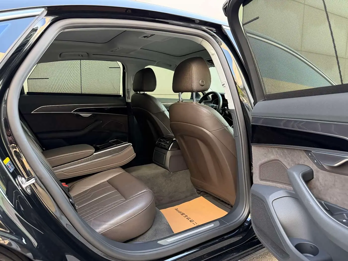 Audi A8 2018 — Photo 7/9