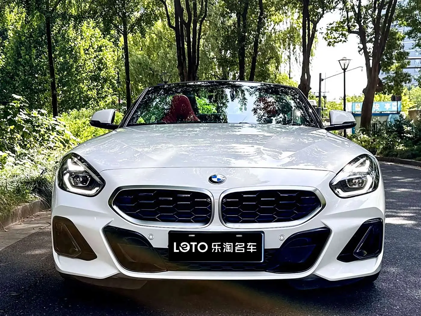 BMW Z4 2023 — Photo 2/15