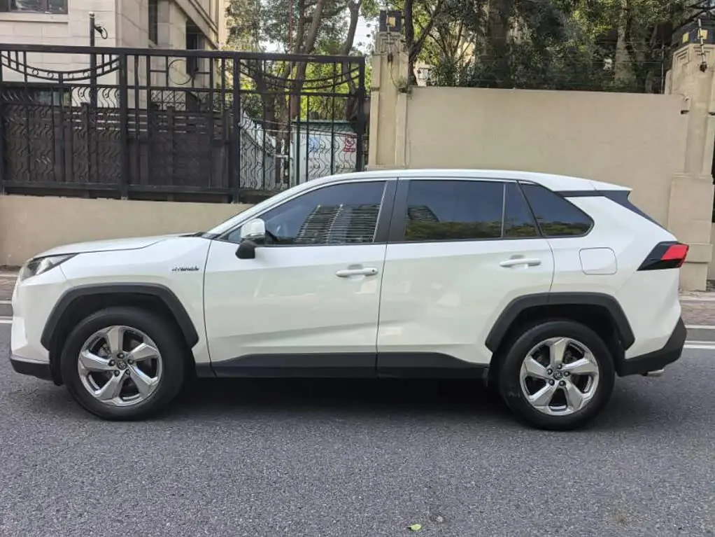 Toyota RAV4 Rongfang 2020 — Photo 5/9