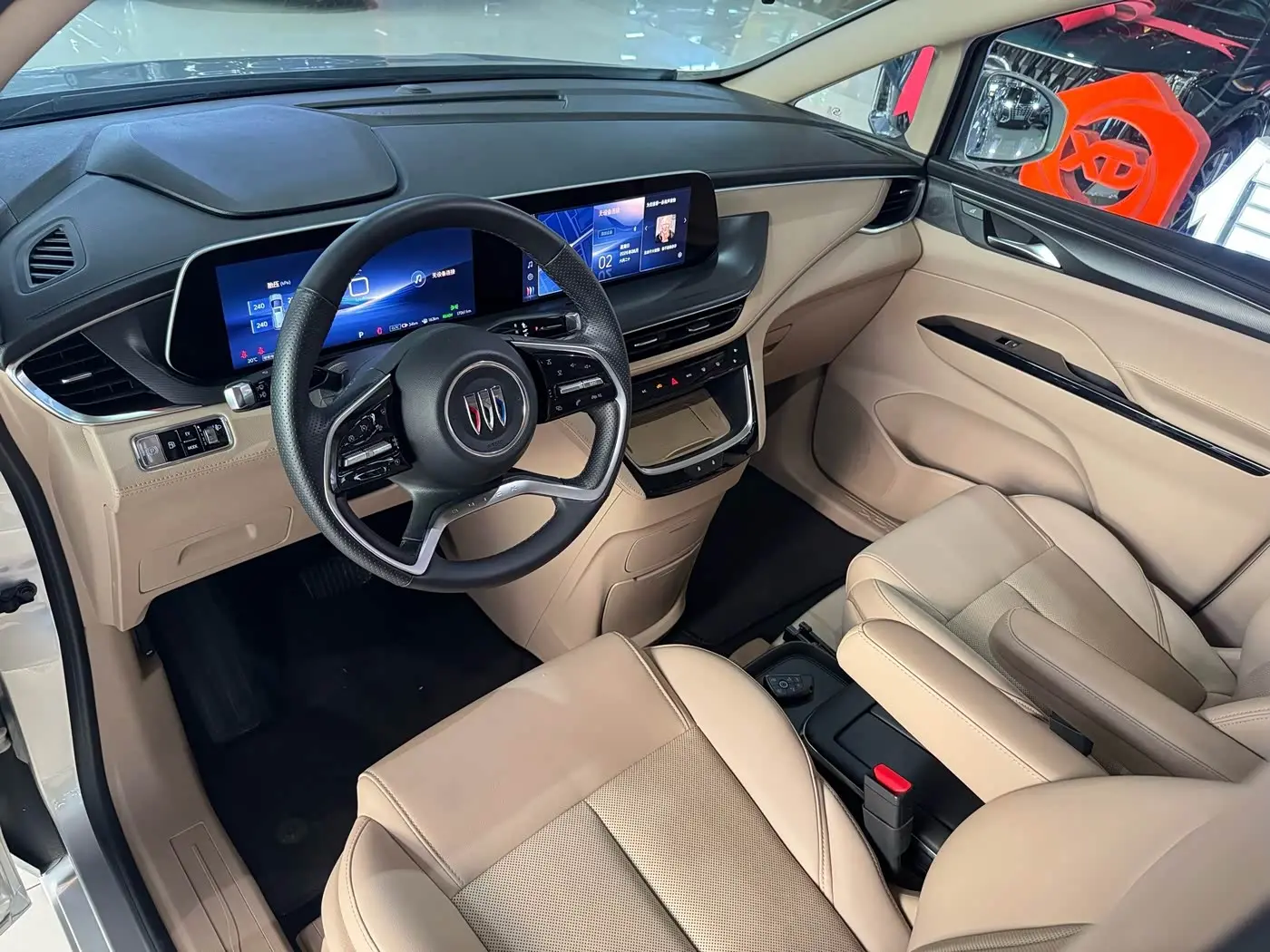 Buick GL8 New Energy 2025 — Фото 20/20