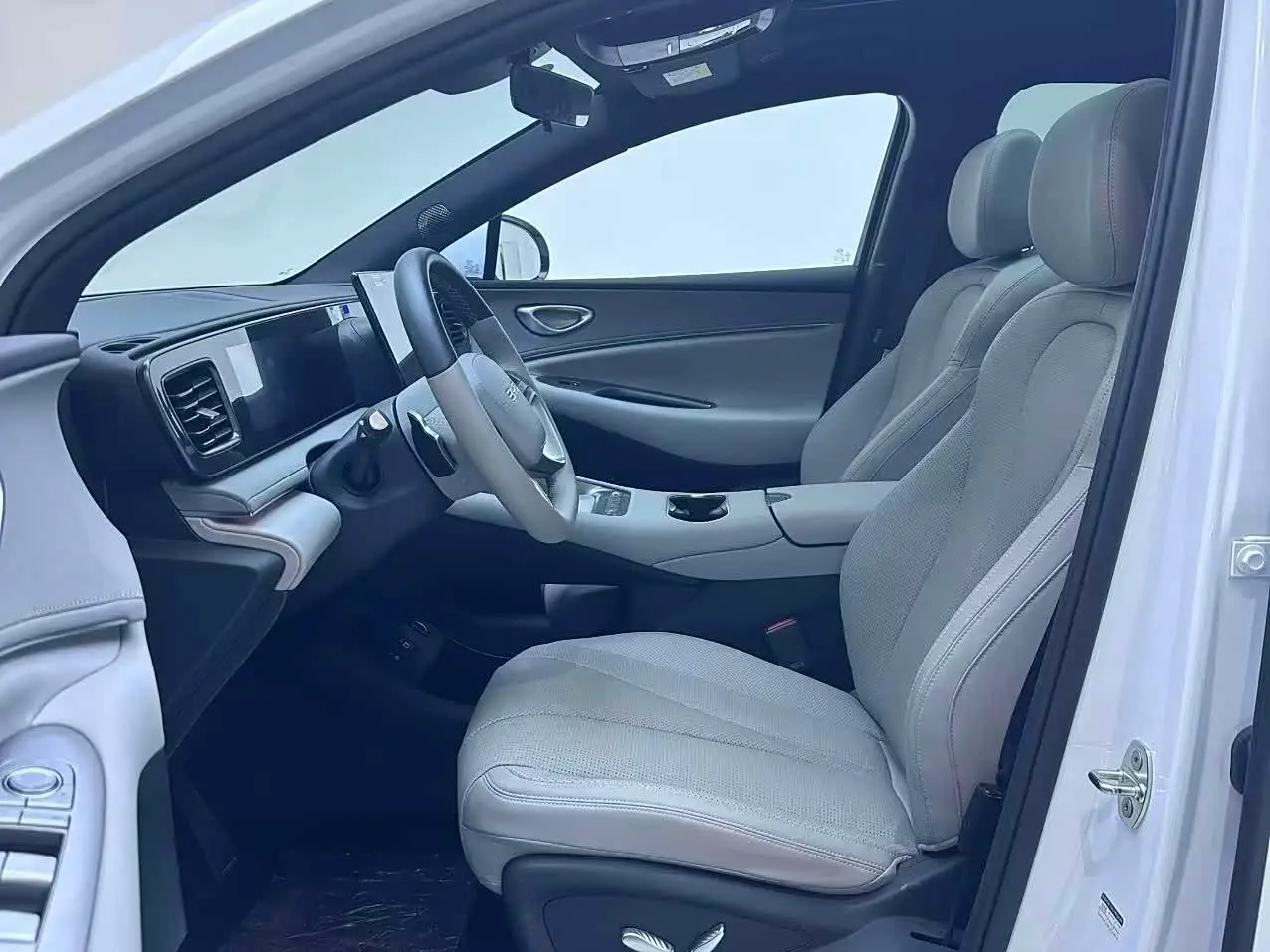 BYD Sealion 06 New Energy 2025 — Фото 4/12