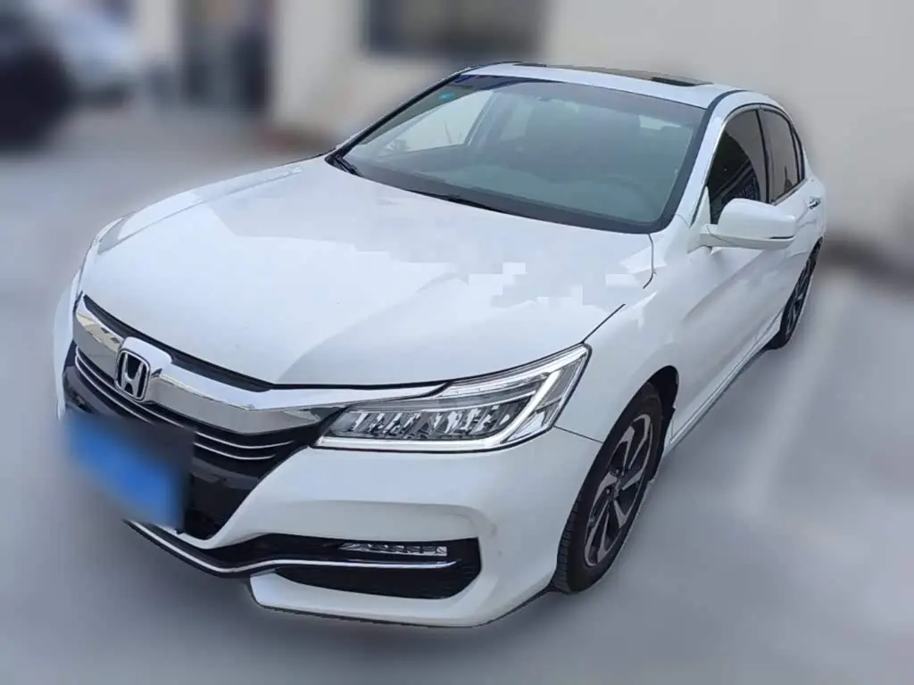 Honda Accord 2017 — Photo 1/20