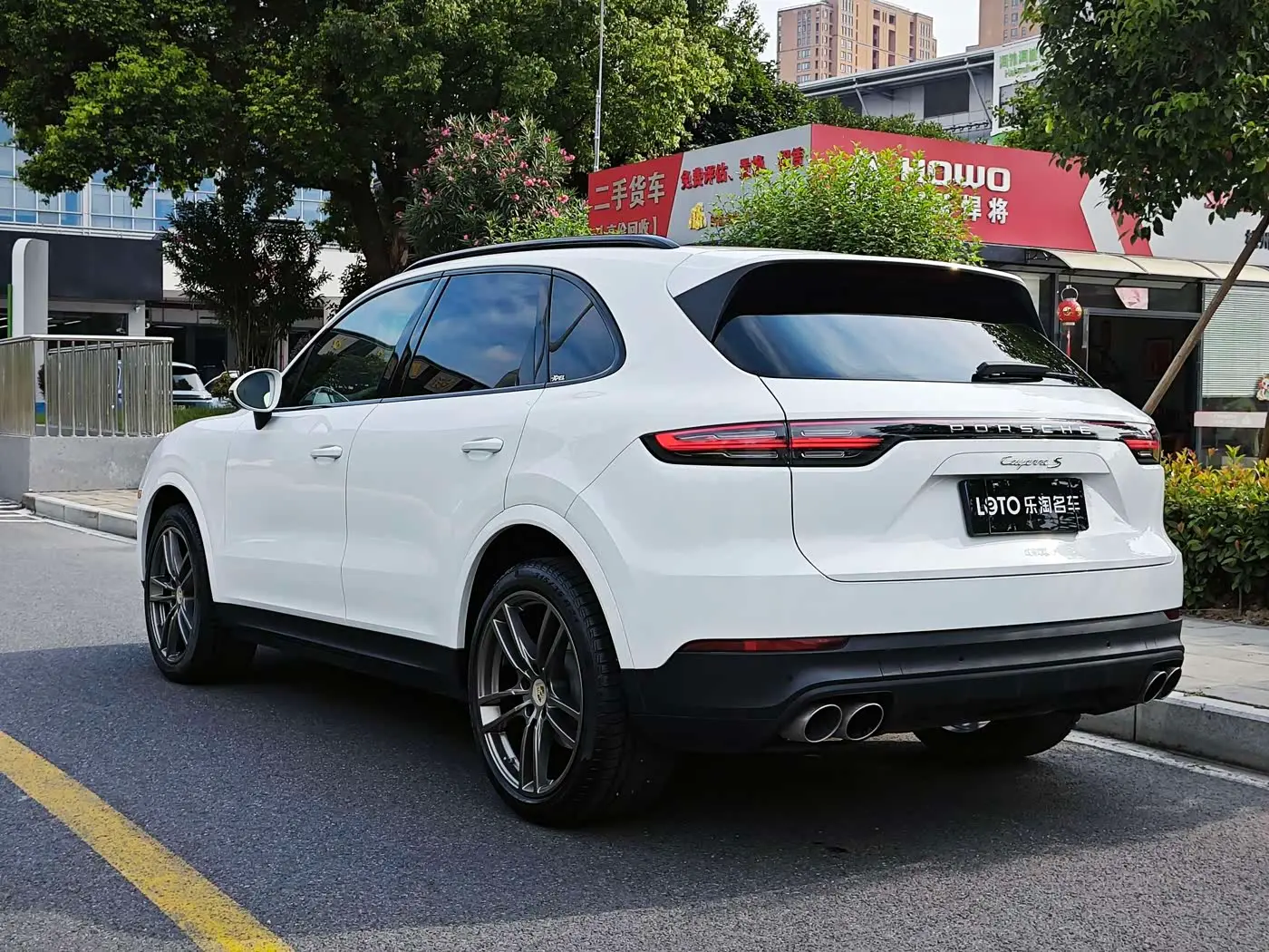 Porsche Cayenne 2020 — Фото 6/20