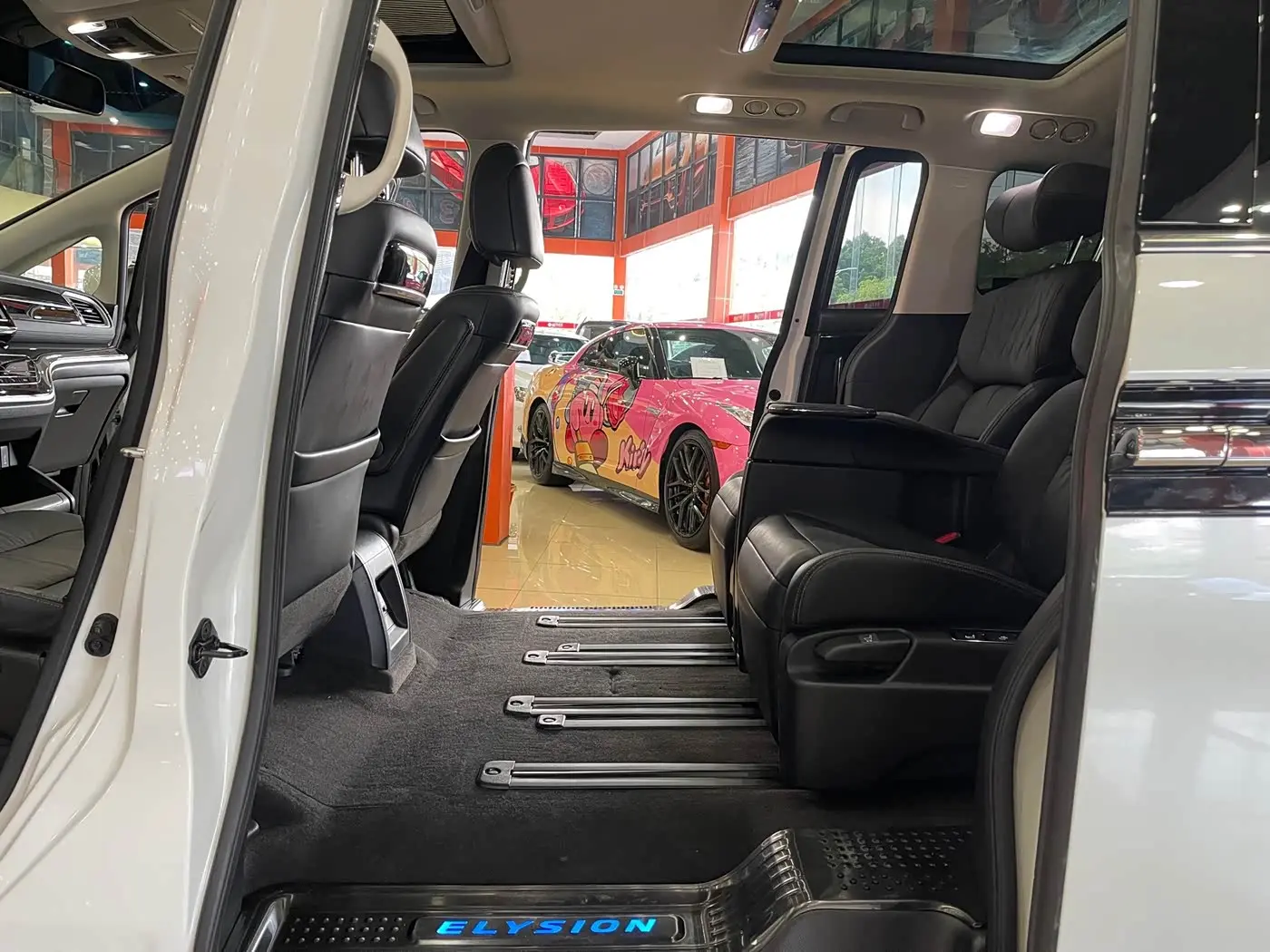 Honda Elysion 2021 — Photo 8/19