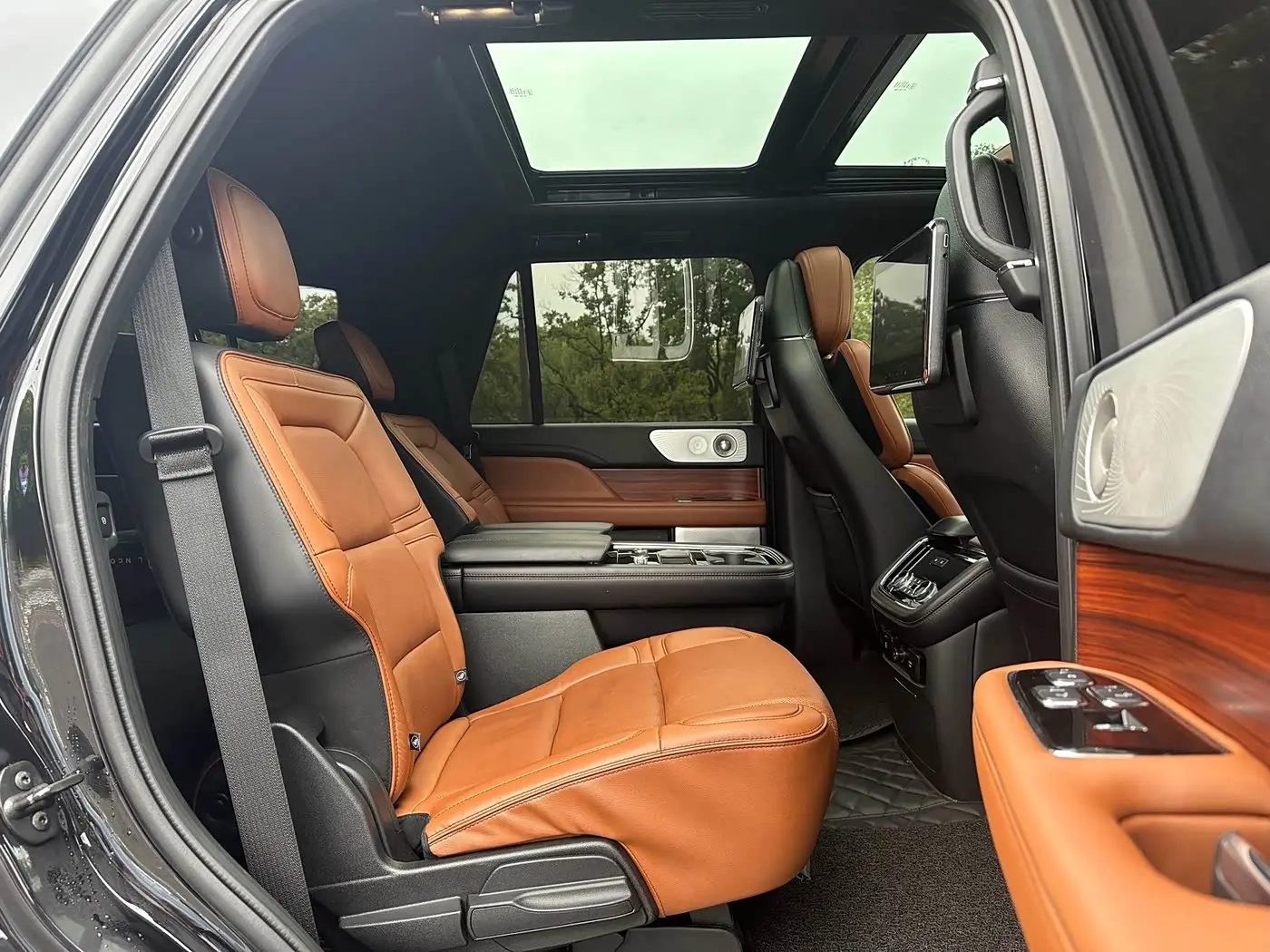 Lincoln Navigator 2020 — Фото 14/18