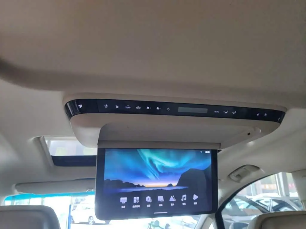 Buick GL8 New Energy 2025 — Photo 18/20